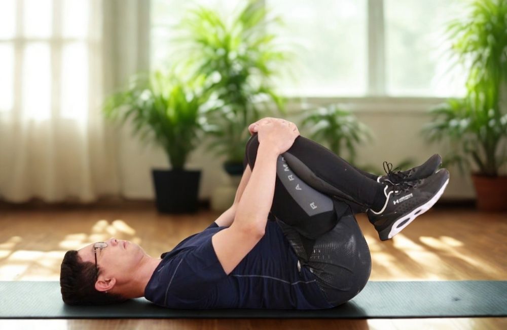 身體智慧,脊椎保健,筋膜力學,鄭雲龍,2025,世界脊椎日,投資你的脊椎,睡前伸展,筋膜放鬆