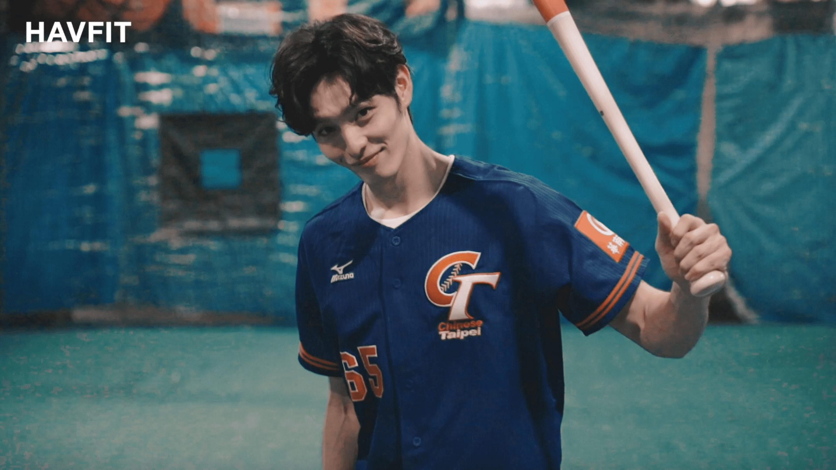 從棒球到演員，懷著真誠的心相待，曹佑寧用專注寫下的人生物語